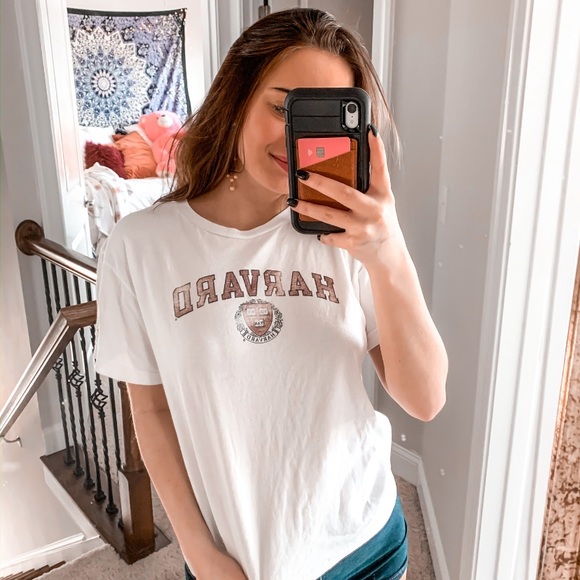Tops - Harvard tee